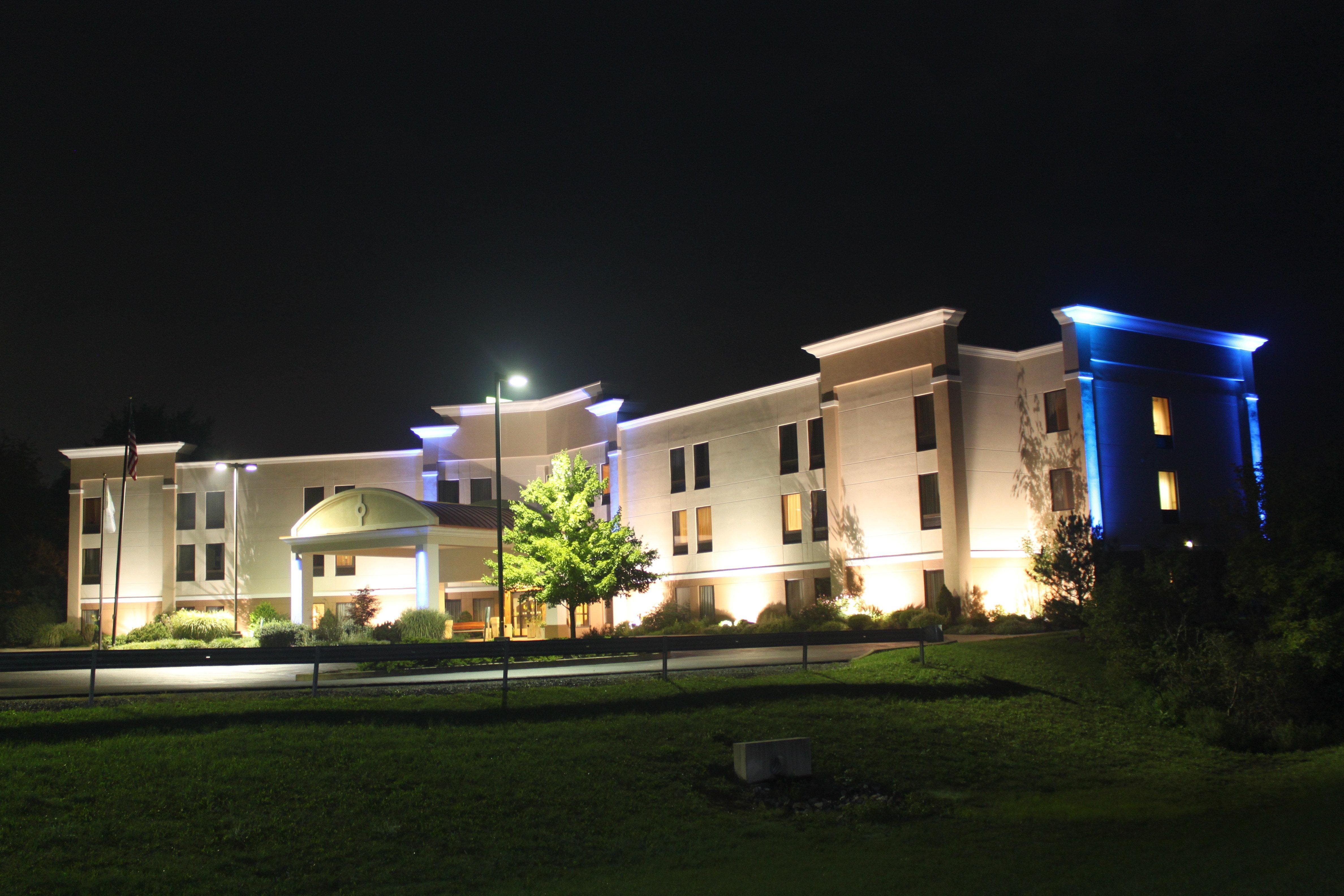 Holiday Inn Express Lewisburg - New Columbia By Ihg Esterno foto